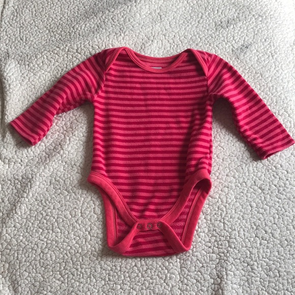 MEC Fleece onesie - Picture 1 of 3